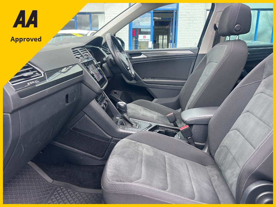 2019 Volkswagen Tiguan - image 4