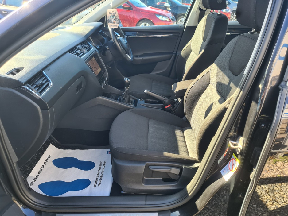 2019 Skoda Octavia - image 9