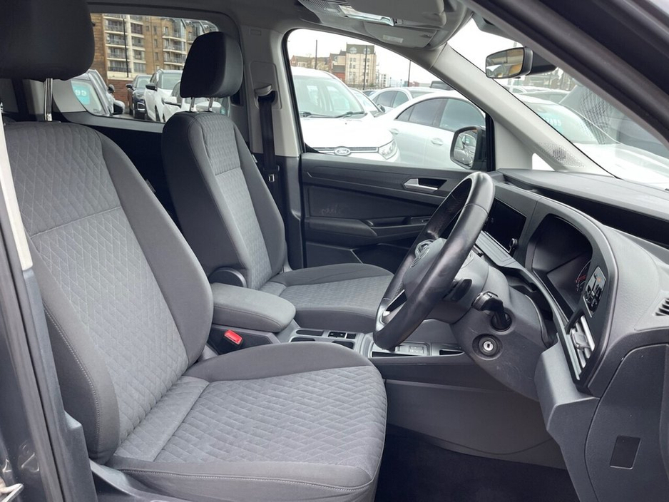 2023 Volkswagen Caddy Maxi 2.0 TDI Life MPV 5dr Diesel DSG Euro 6 (s/s) (122 ps)