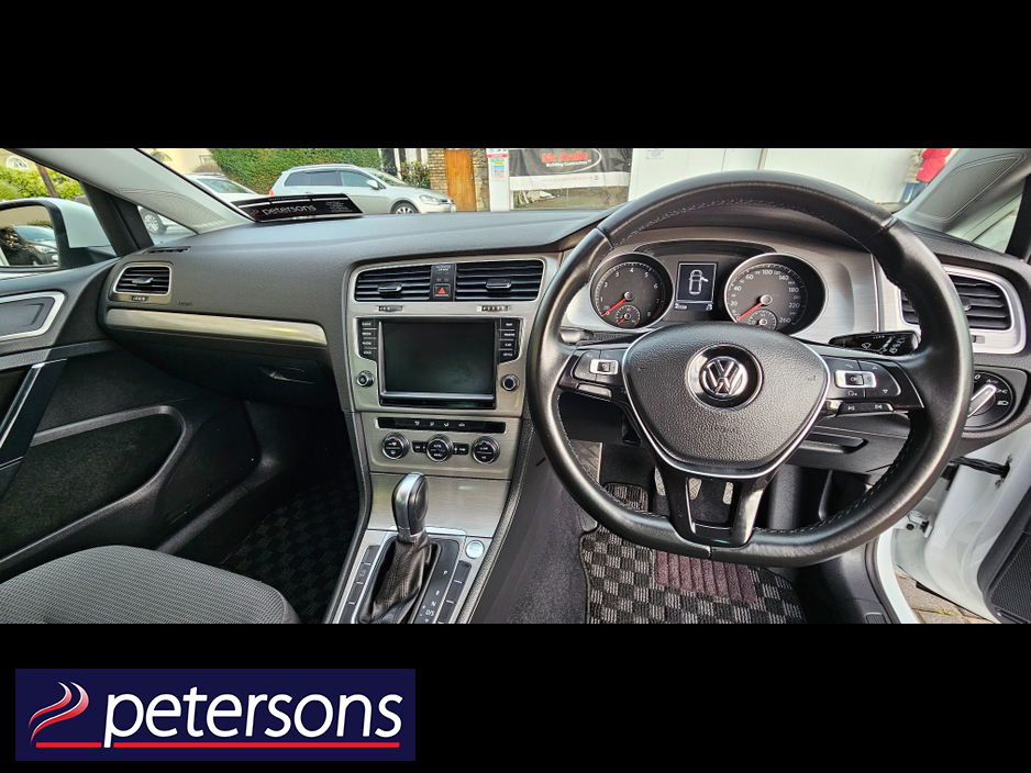 2017 Volkswagen Golf VOLKSWAGEN GOLF 1.2 PETROL AUTOMATIC - LOW MILEAGE €17,950