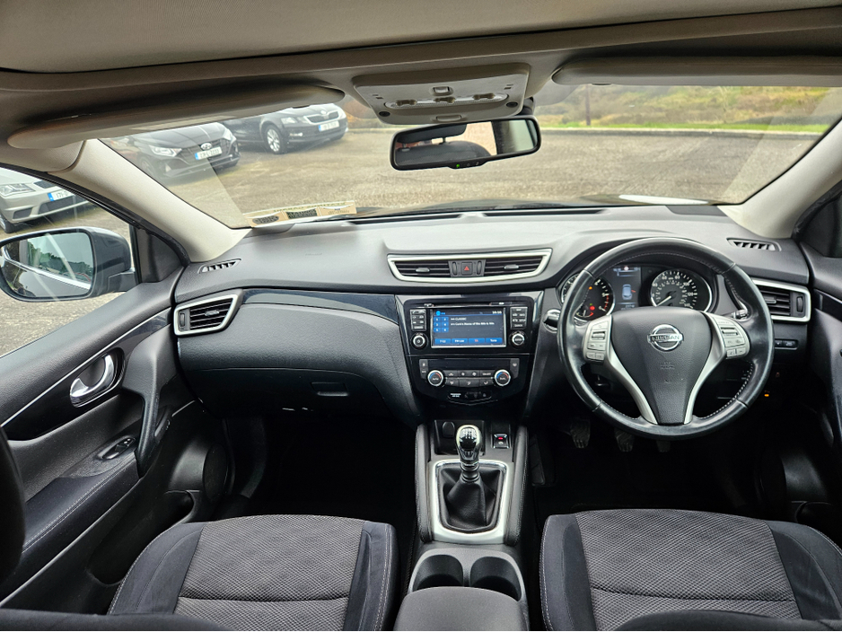 2014 Nissan Qashqai - image 7