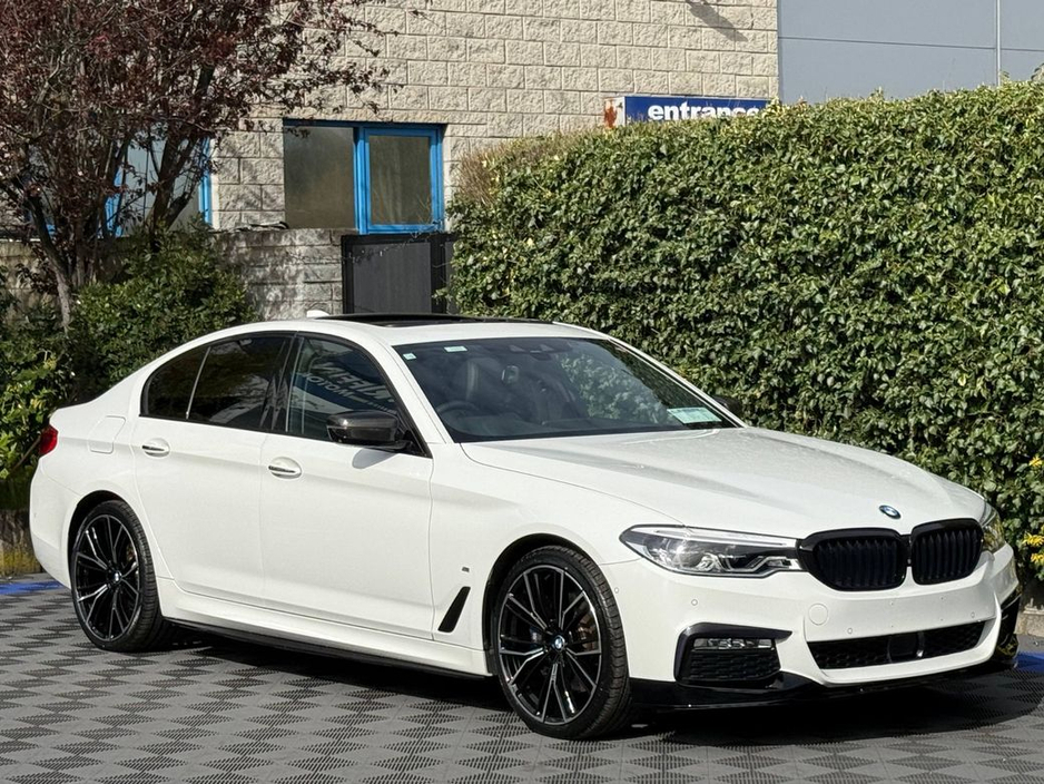 2018 BMW 5 Series - image 18