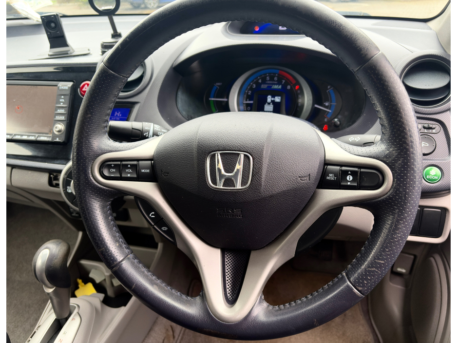 2009 Honda Insight - image 8