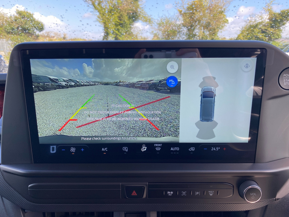 2026 Ford Transit Custom - image 14