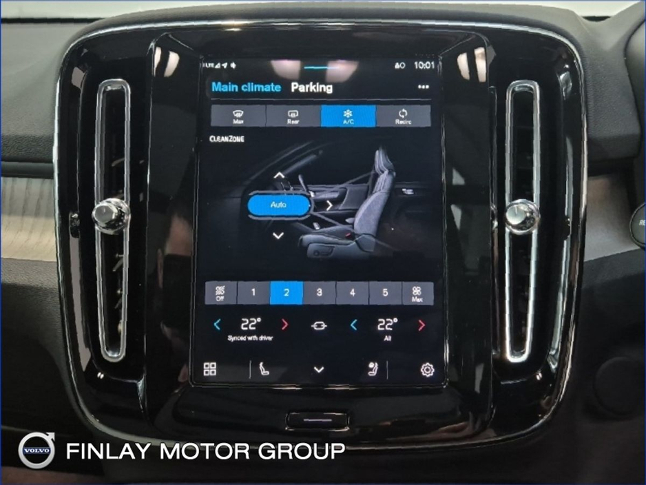 2025 Volvo EX40 Ultra single motor 69kw battery €48,750