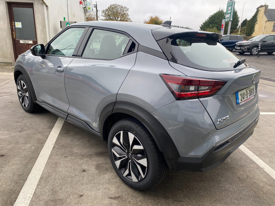 2024 Nissan Juke - image 6