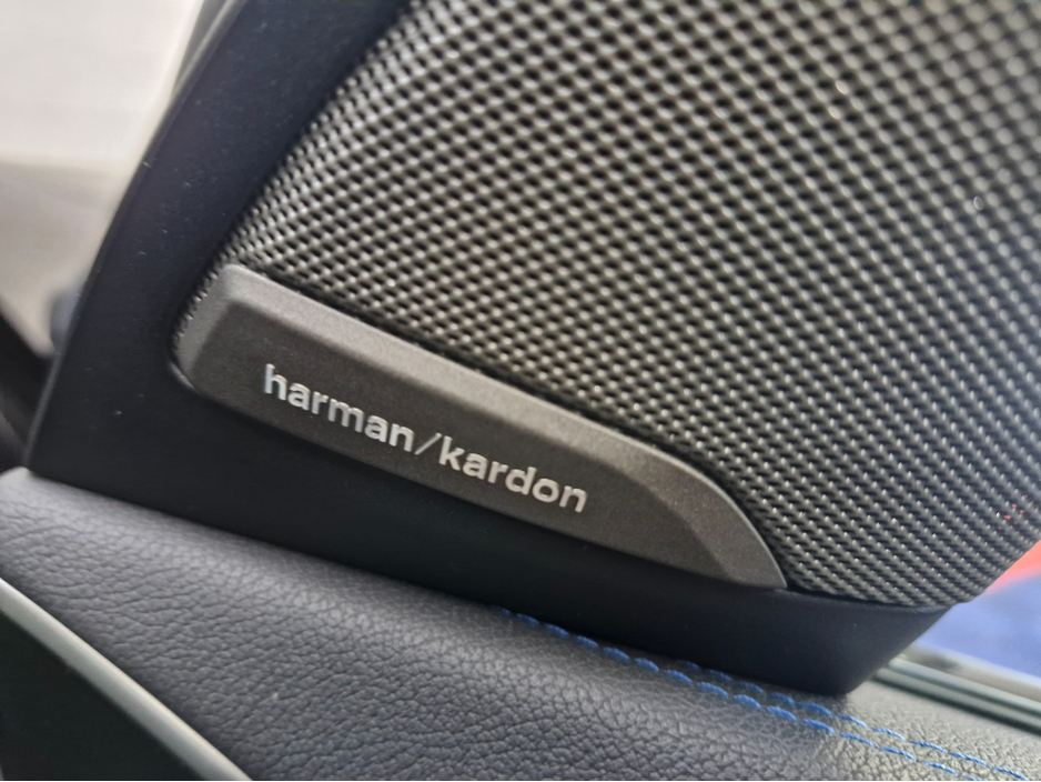 2023 BMW iX3 - image 15