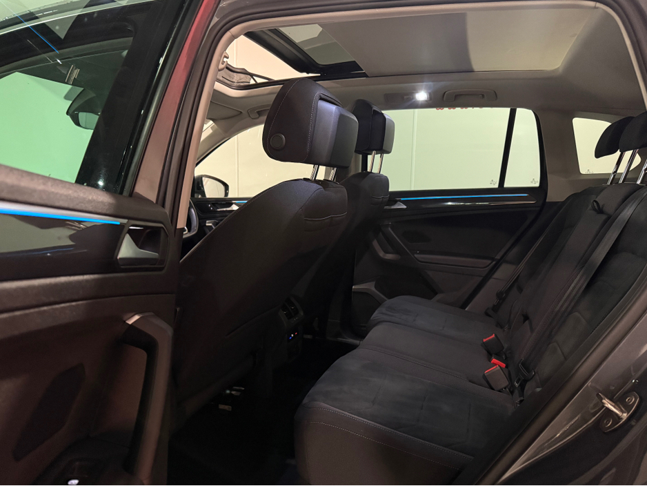 2021 Volkswagen Tiguan ELEGANCE 2.0 TDI MANUAL 6SPEED FWD 150HP 5 5DR €34,950