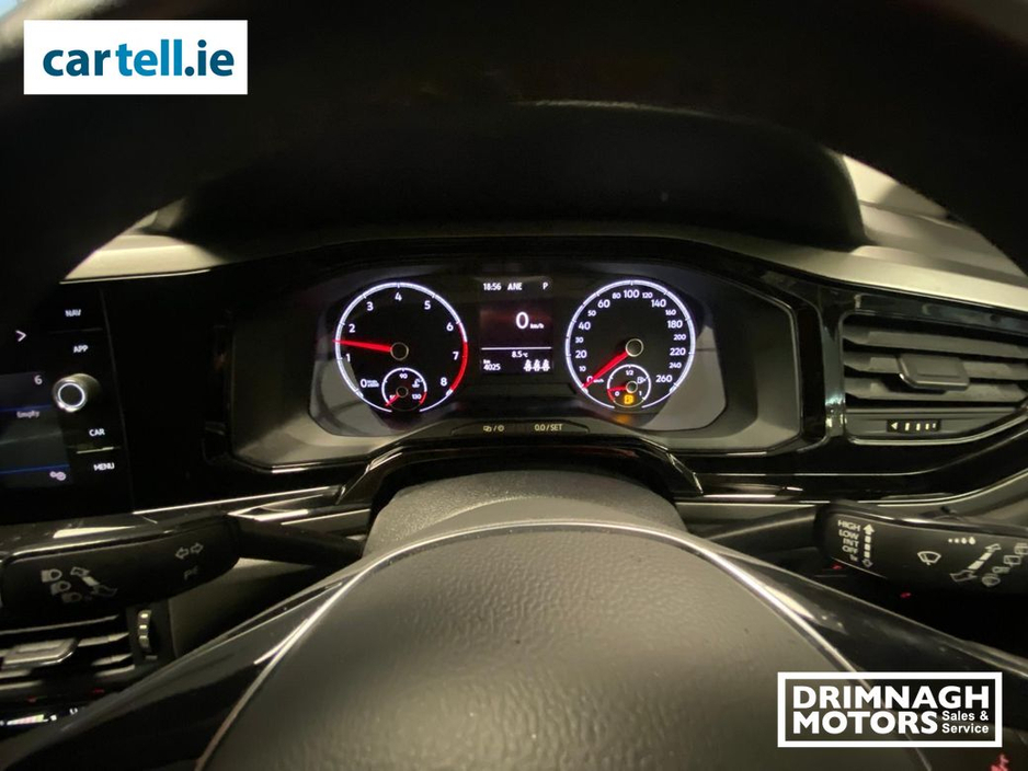 2018 Volkswagen Polo 1.0 comfort line with only 4025km €16,950