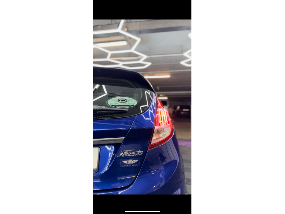 2017 Ford Fiesta - image 13