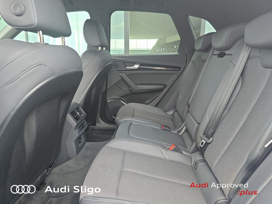 2024 Audi Q5 - image 13
