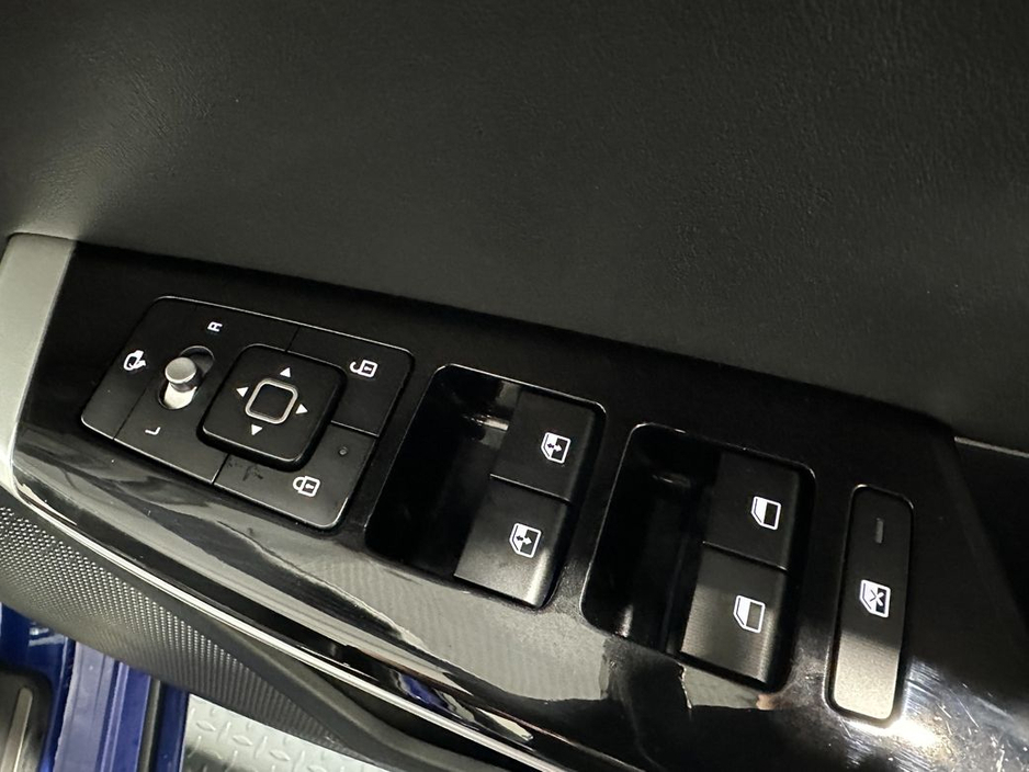 2023 Kia EV6 - image 21