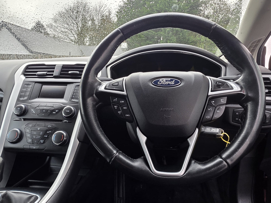 2015 Ford Mondeo 1.6TDCi 115PS Zetec €7,950