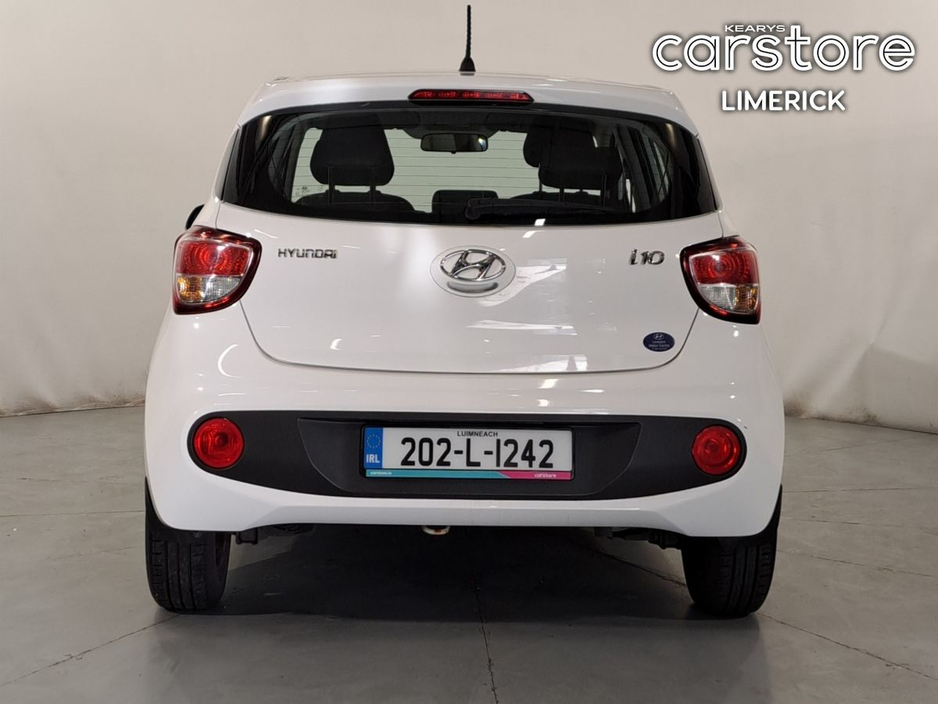 2020 Hyundai i10 - image 4