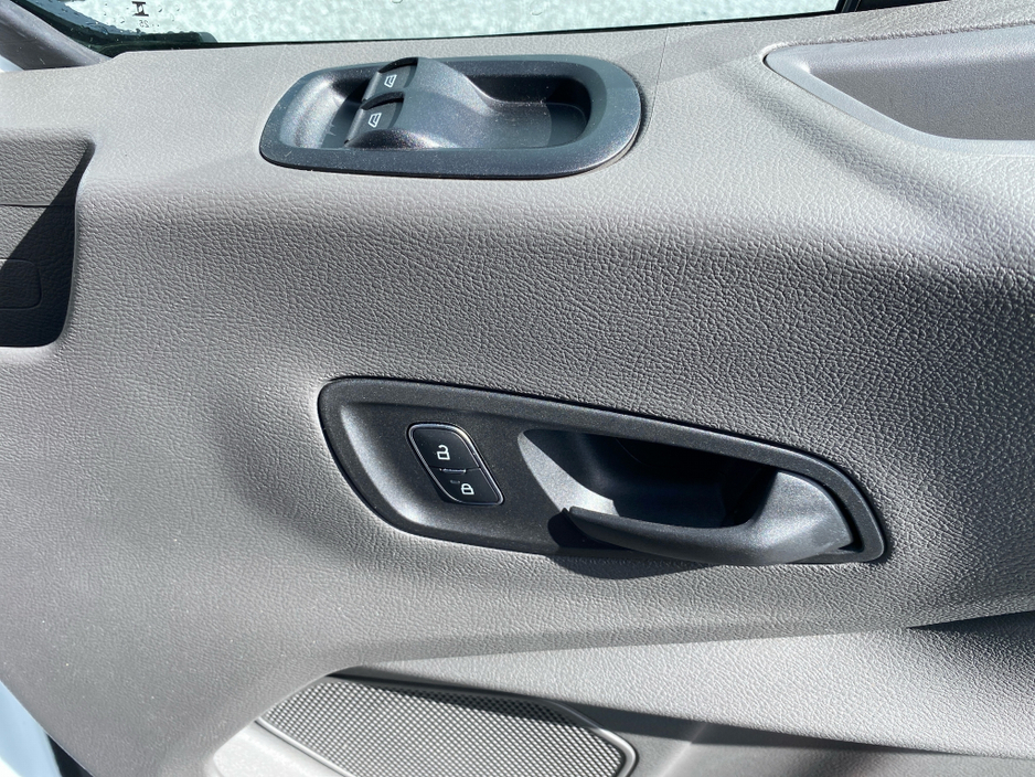 2026 Ford Transit - image 15