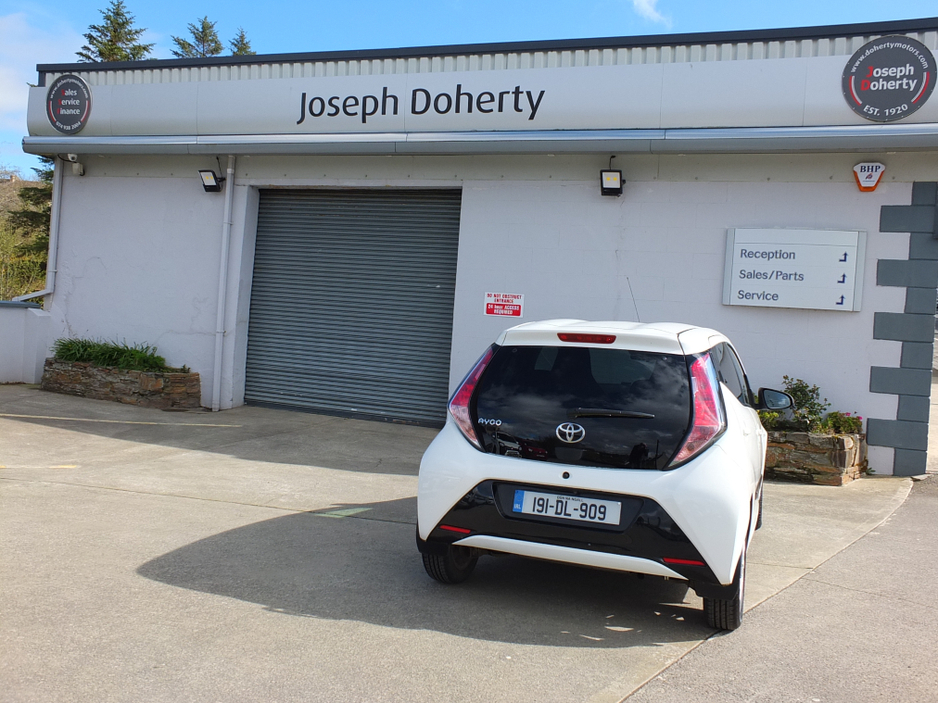 2019 Toyota Aygo - image 6