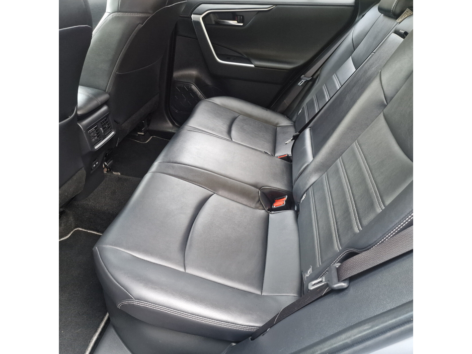 2022 Toyota Rav4 2.5 Hybrid Sol 2WD €31,950