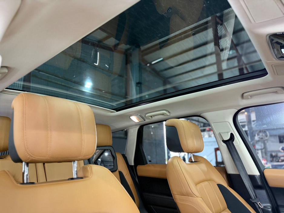 2021 Land Rover Range Rover Sport - image 35