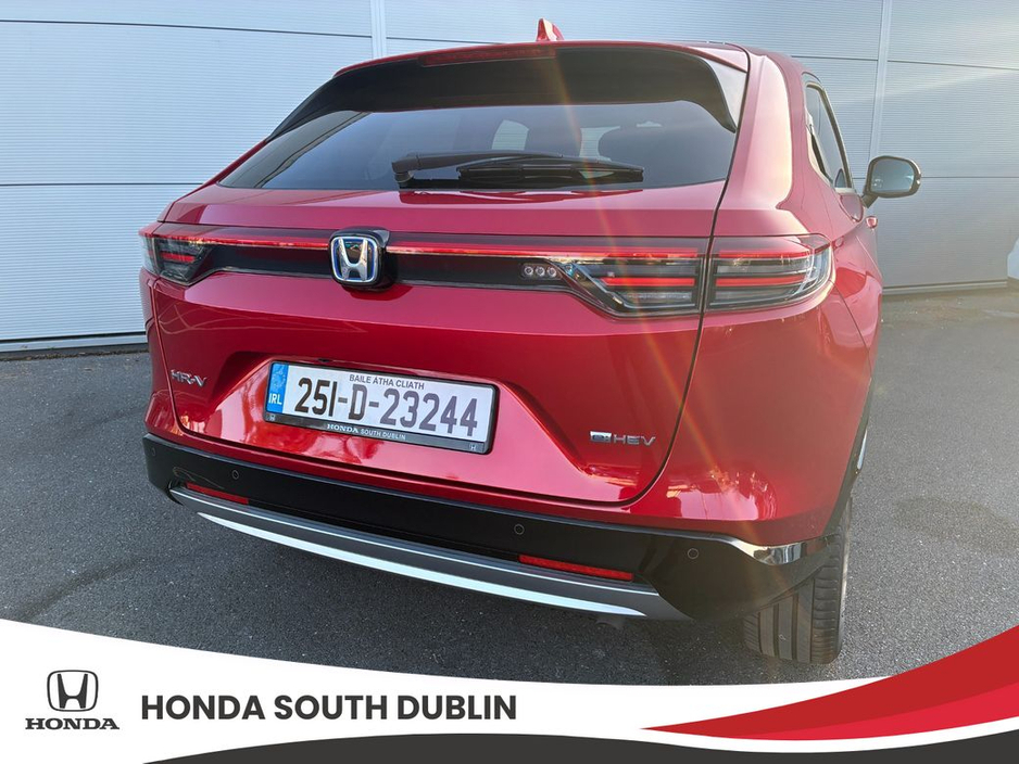 2025 Honda HR-V - image 8