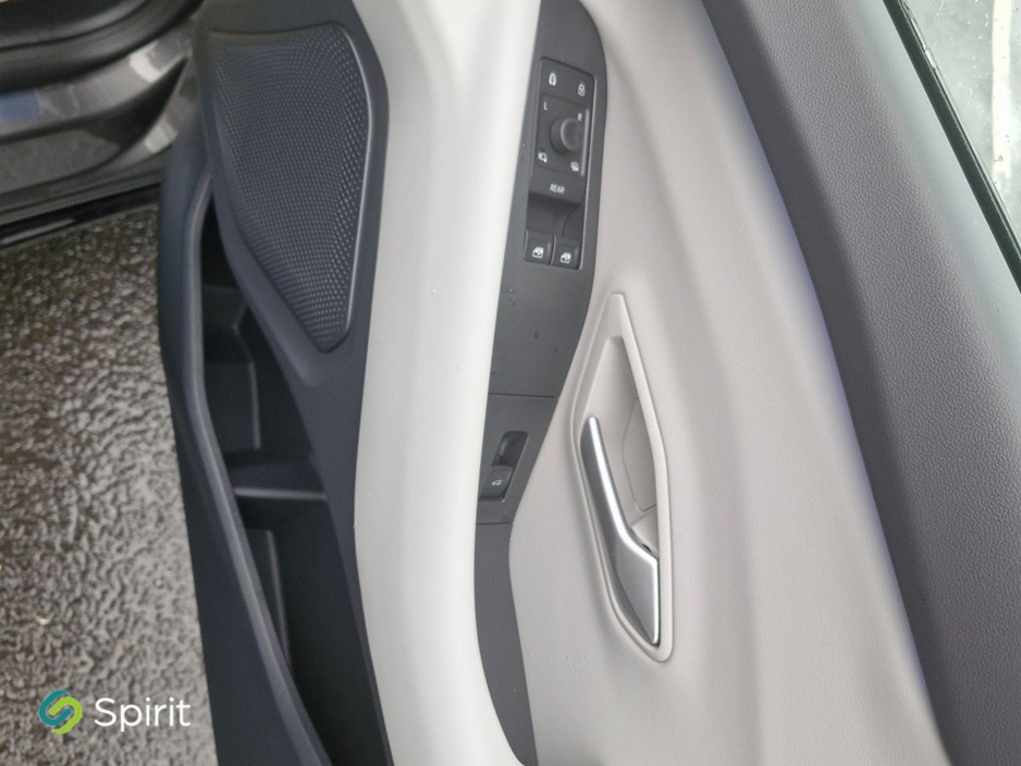 2026 Ford Capri - image 19