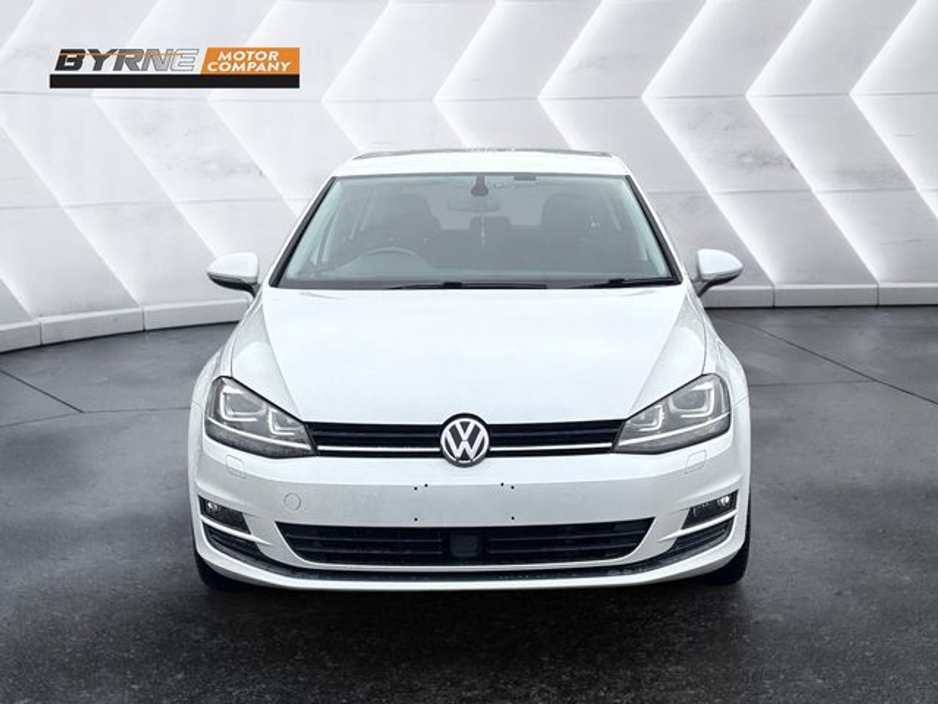 2015 Volkswagen Golf - image 7