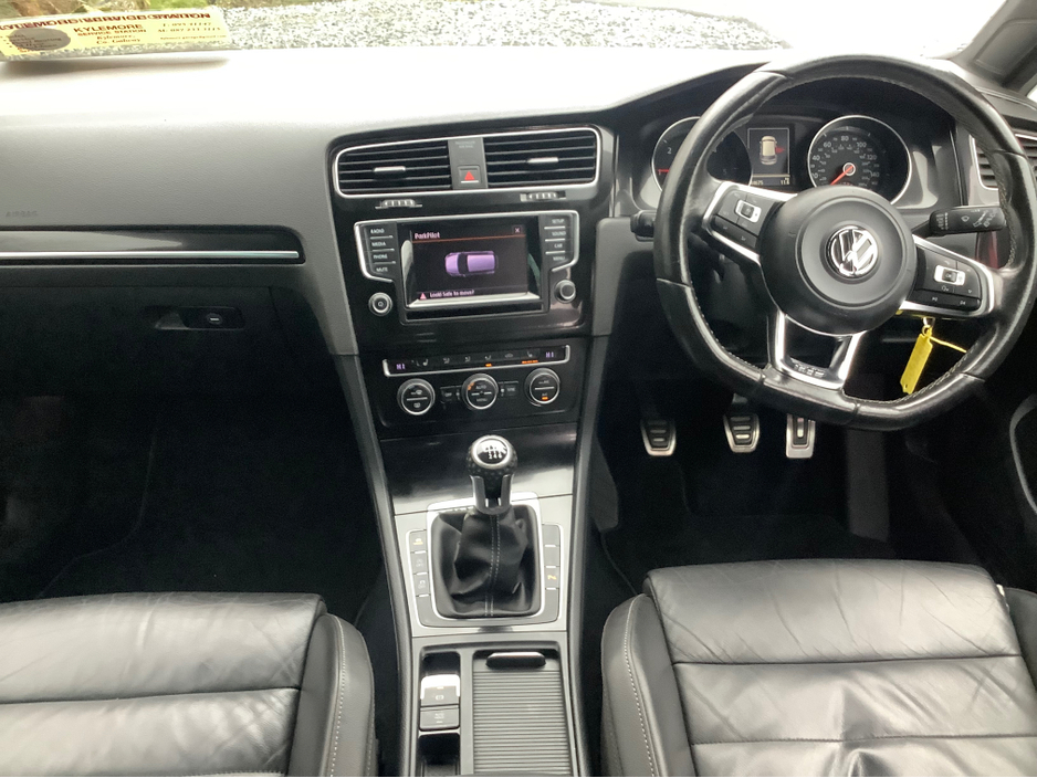 2014 Volkswagen Golf - image 7