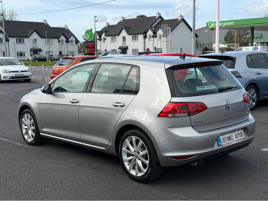 2015 Volkswagen Golf - image 7