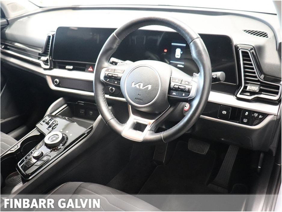 2022 Kia Sportage - image 5