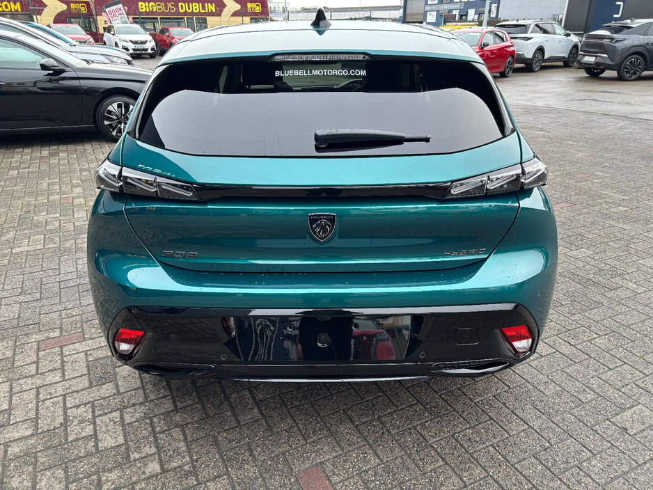 2026 Peugeot 308 1.2 MHEV 145BHP e-DCS6 Allure €35,100