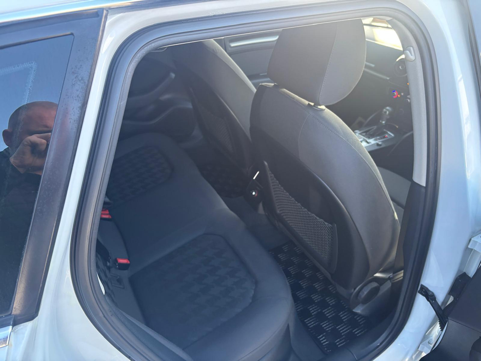 2016 Audi A3 - image 5