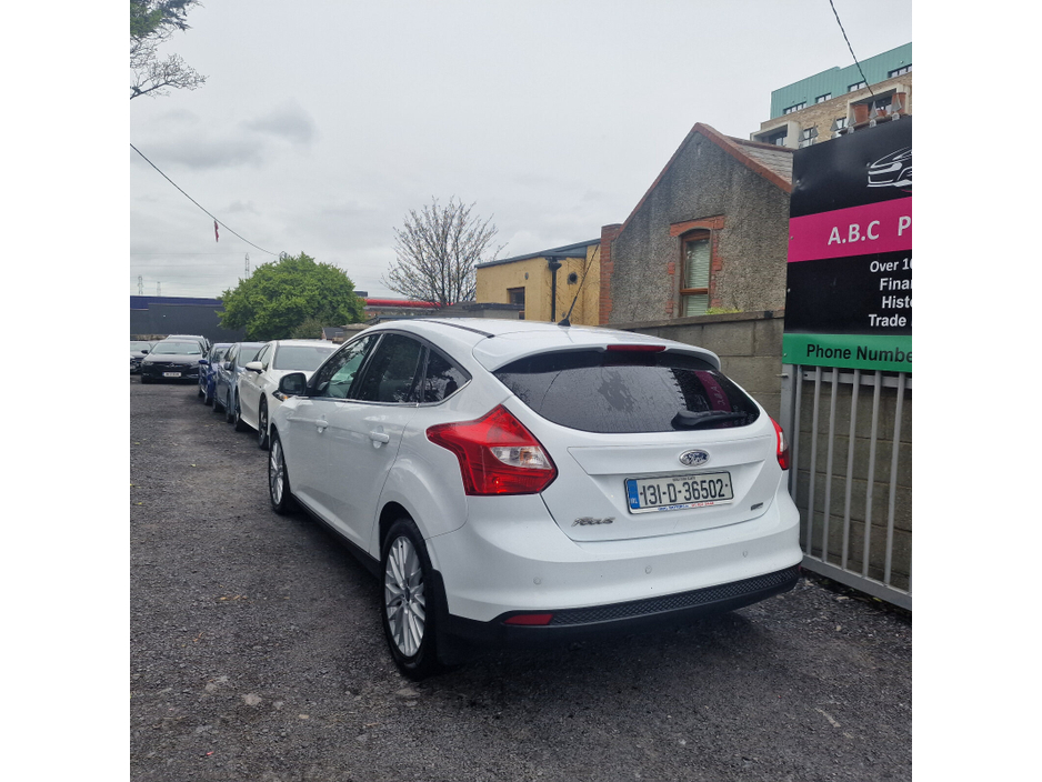 2013 Ford Focus - image 6