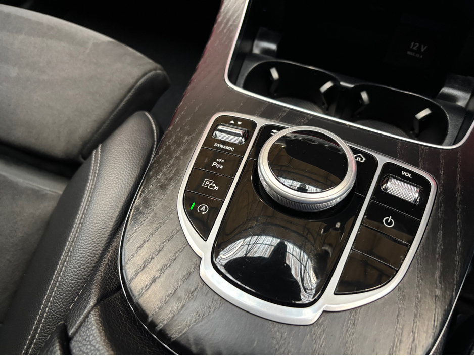 2018 Mercedes-Benz E Class - image 13