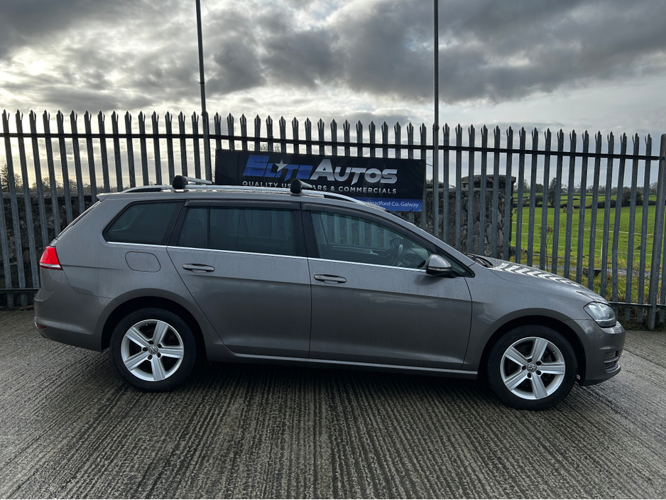 2016 Volkswagen Golf Comfortline 1.2 automatic €13,500