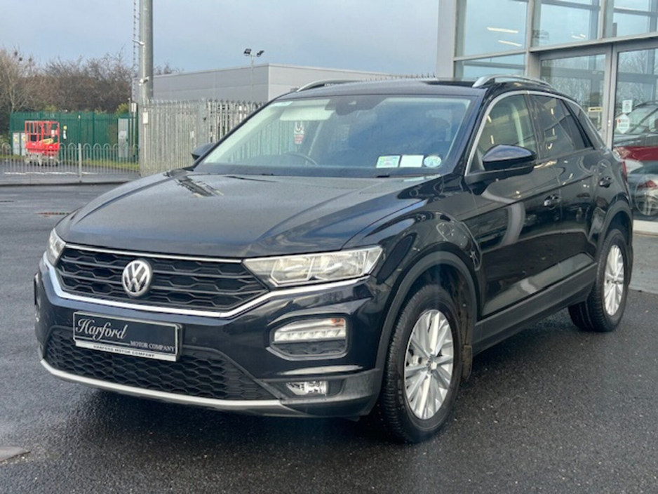 2019 Volkswagen T-Roc 1.0 TSI 115bhp Design €18,495