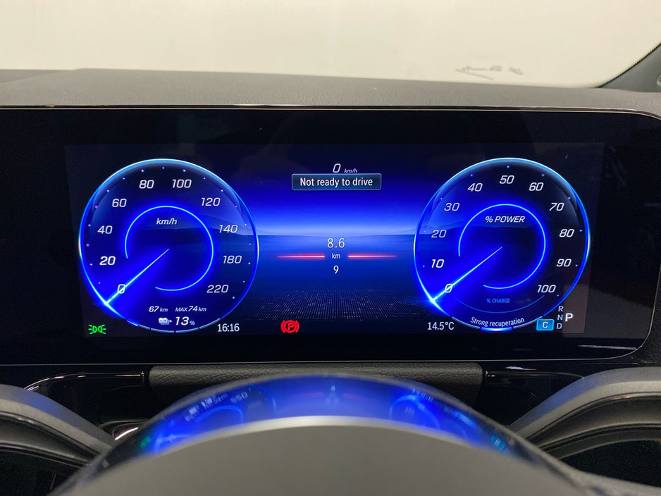 2026 Mercedes-Benz EQA - image 8