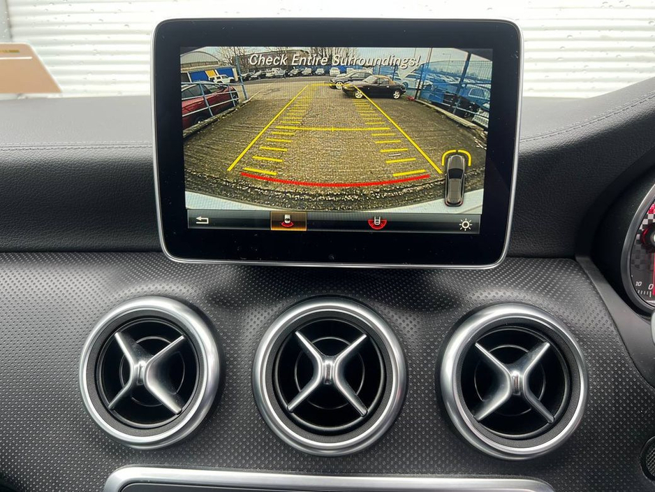 2016 Mercedes-Benz A Class - image 9