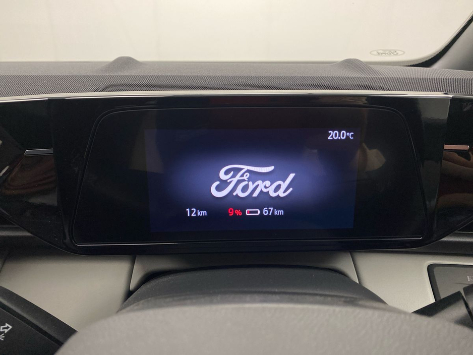 2026 Ford Capri - image 15