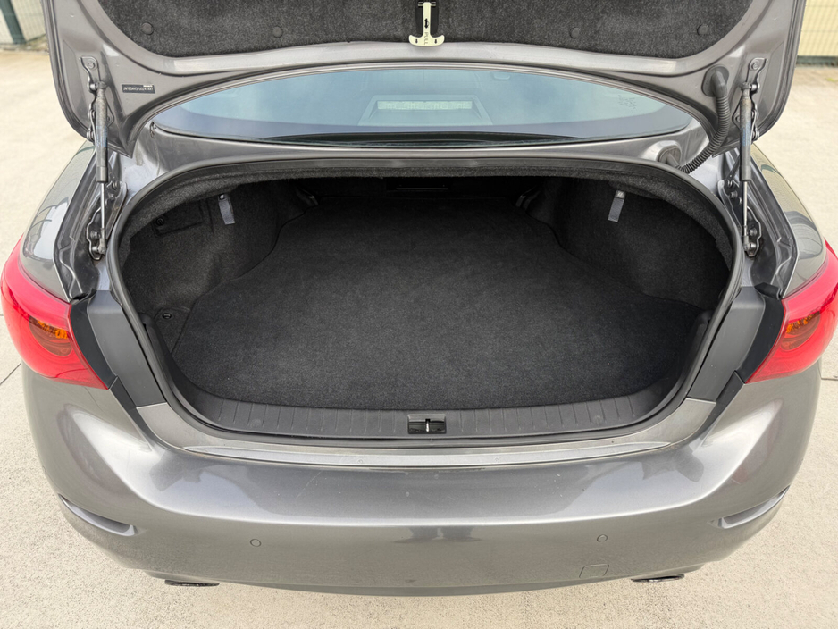 2016 Infiniti Q50 - image 20