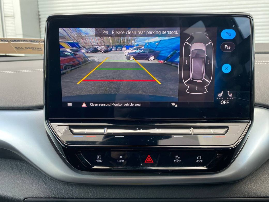 2023 Volkswagen ID.4 - image 7