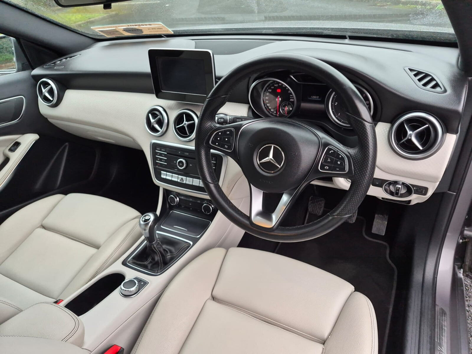 2016 Mercedes-Benz A Class - image 16