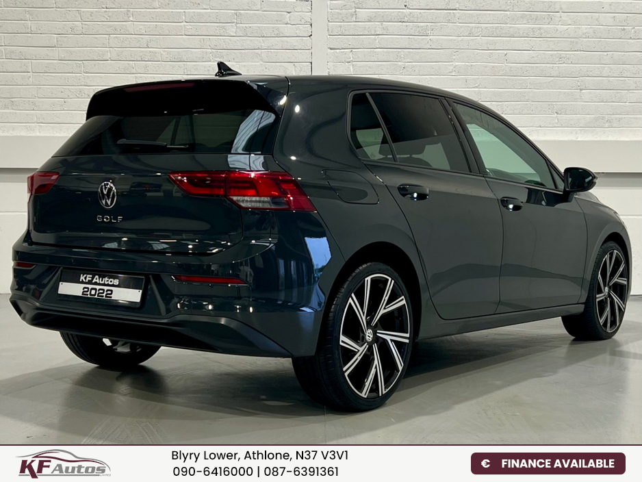 2022 Volkswagen Golf 2022 Volkswagen Golf Life 2.0TDI 6 Speed Manual 115bhp 5dr - 222 Reg €24,995