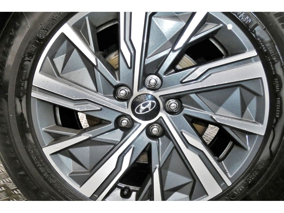 2021 Hyundai Tucson - image 24