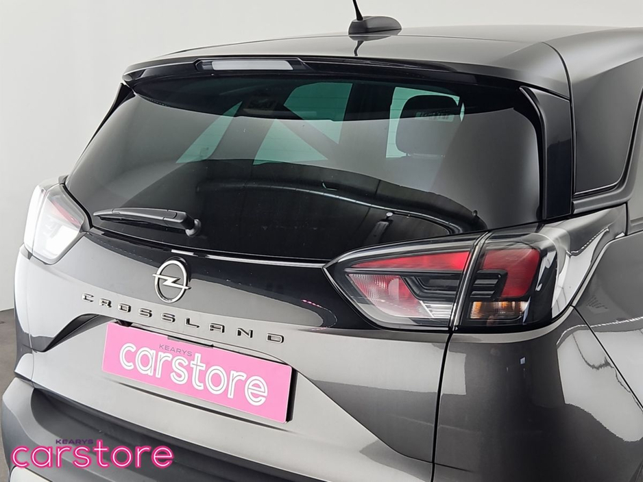 2022 Opel Crossland - image 15