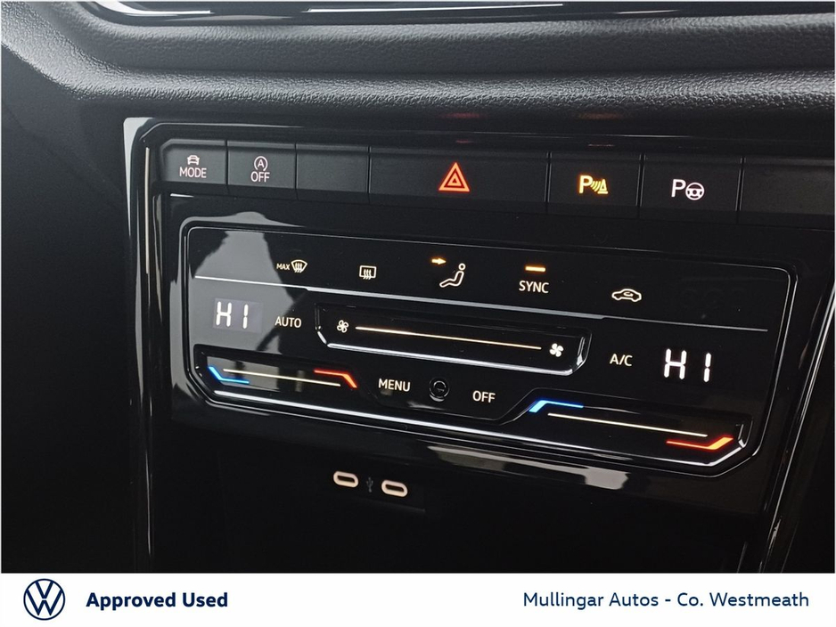 2023 Volkswagen T-Roc 2.0 TDI 116HP R-Line Black Ed €32,950