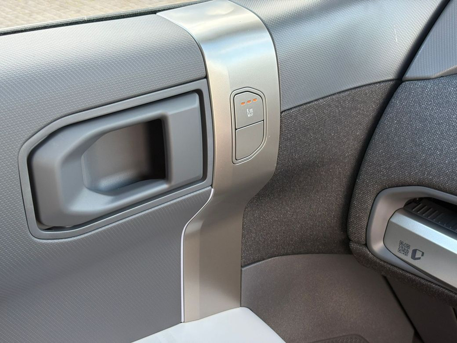 2026 Kia EV3 - image 26