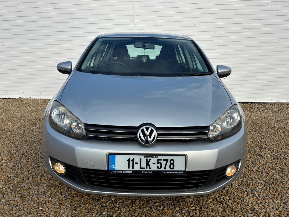 2011 Volkswagen Golf - image 15