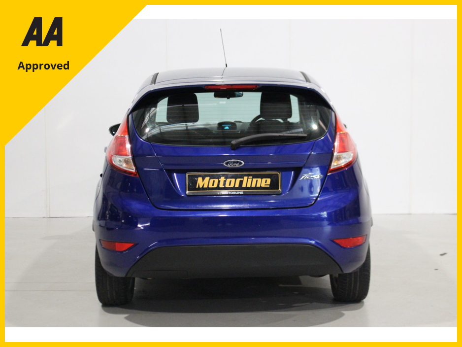 2014 Ford Fiesta - image 7