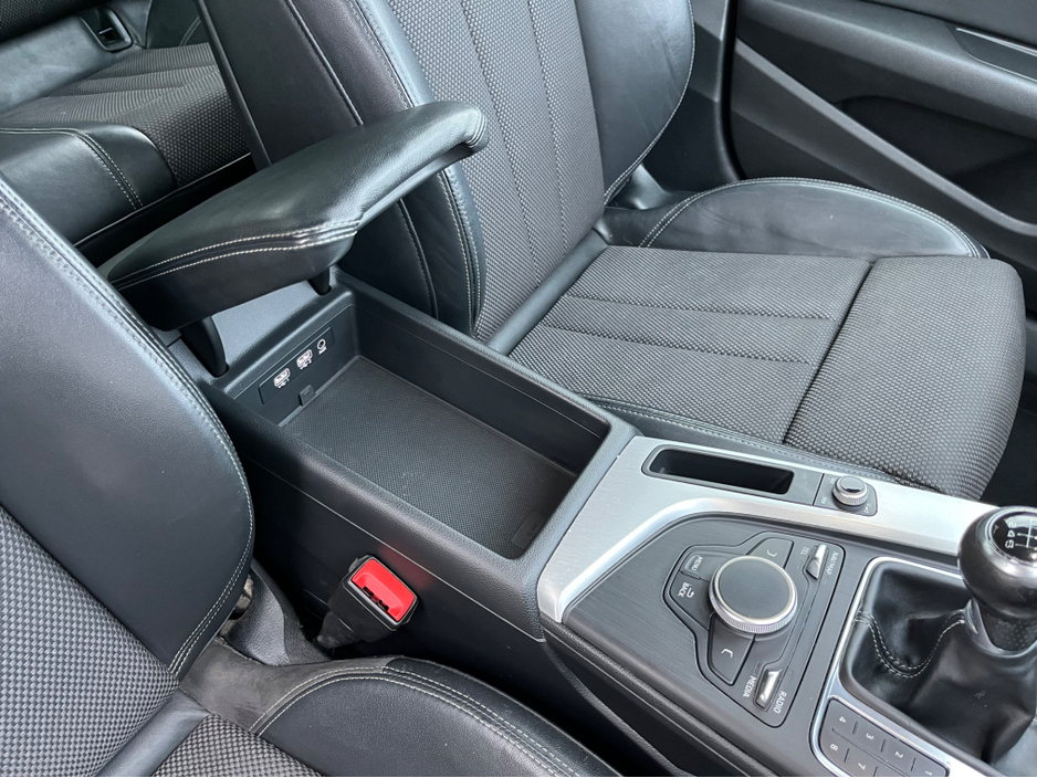 2017 Audi A4 - image 22