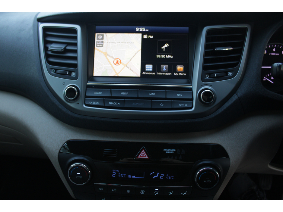 2018 Hyundai Tucson - image 13