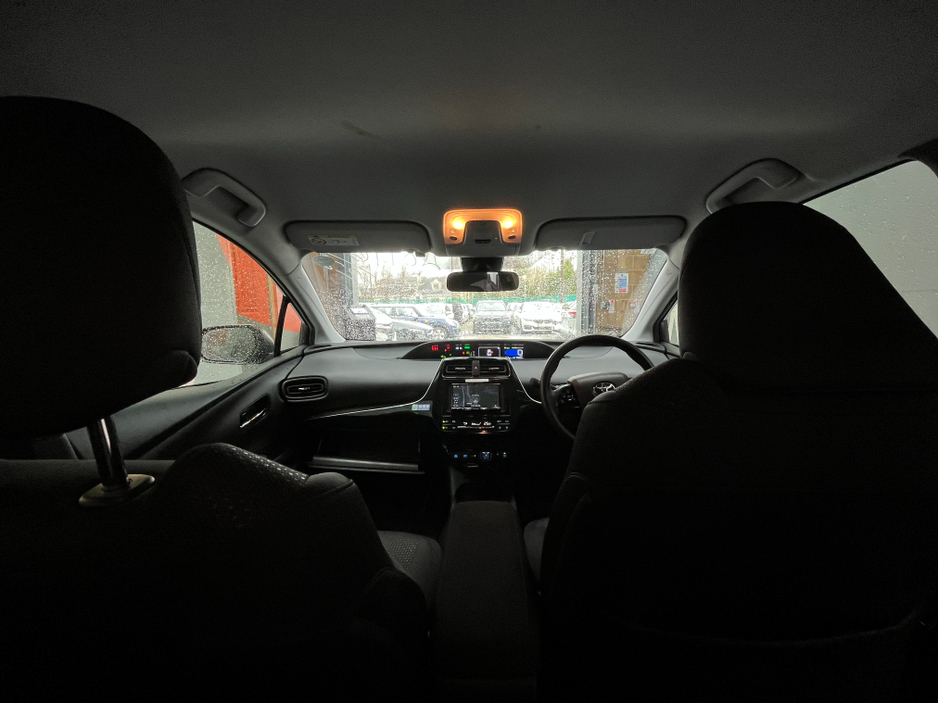 2022 Toyota Prius - image 15